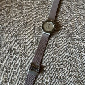 Skagen Women Stainless Steel Analog Dial Quartz Wrist Watch